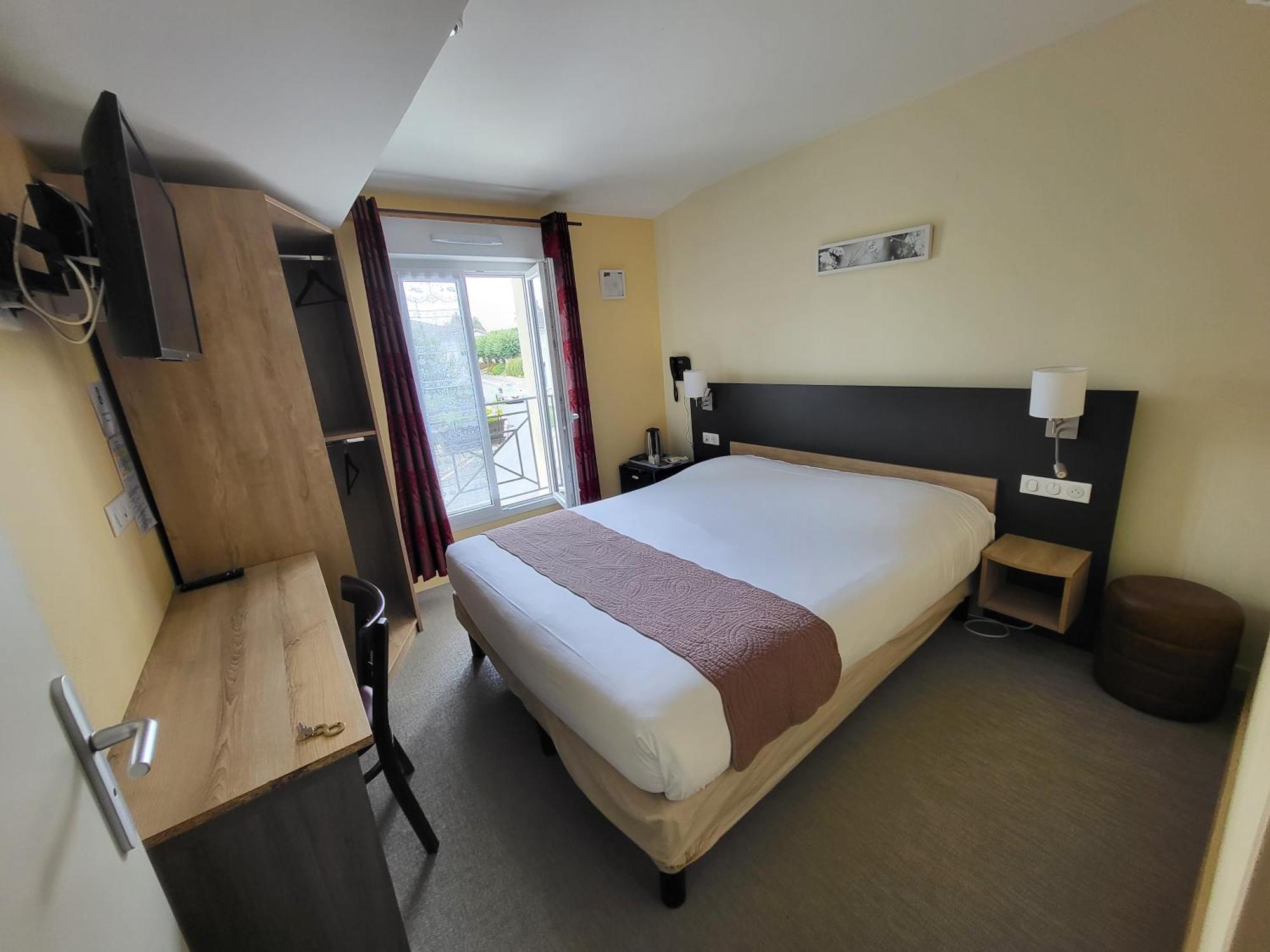 Auberge Des Lacs Bleus Clérac Eksteriør billede